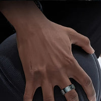 Bague connectée argentée en acier