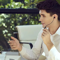 Ecouteurs filaires intra-auriculaires noirs